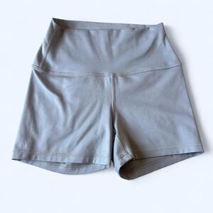 Hollister Gilly Hicks Workout Athleisure Shorts 🩶